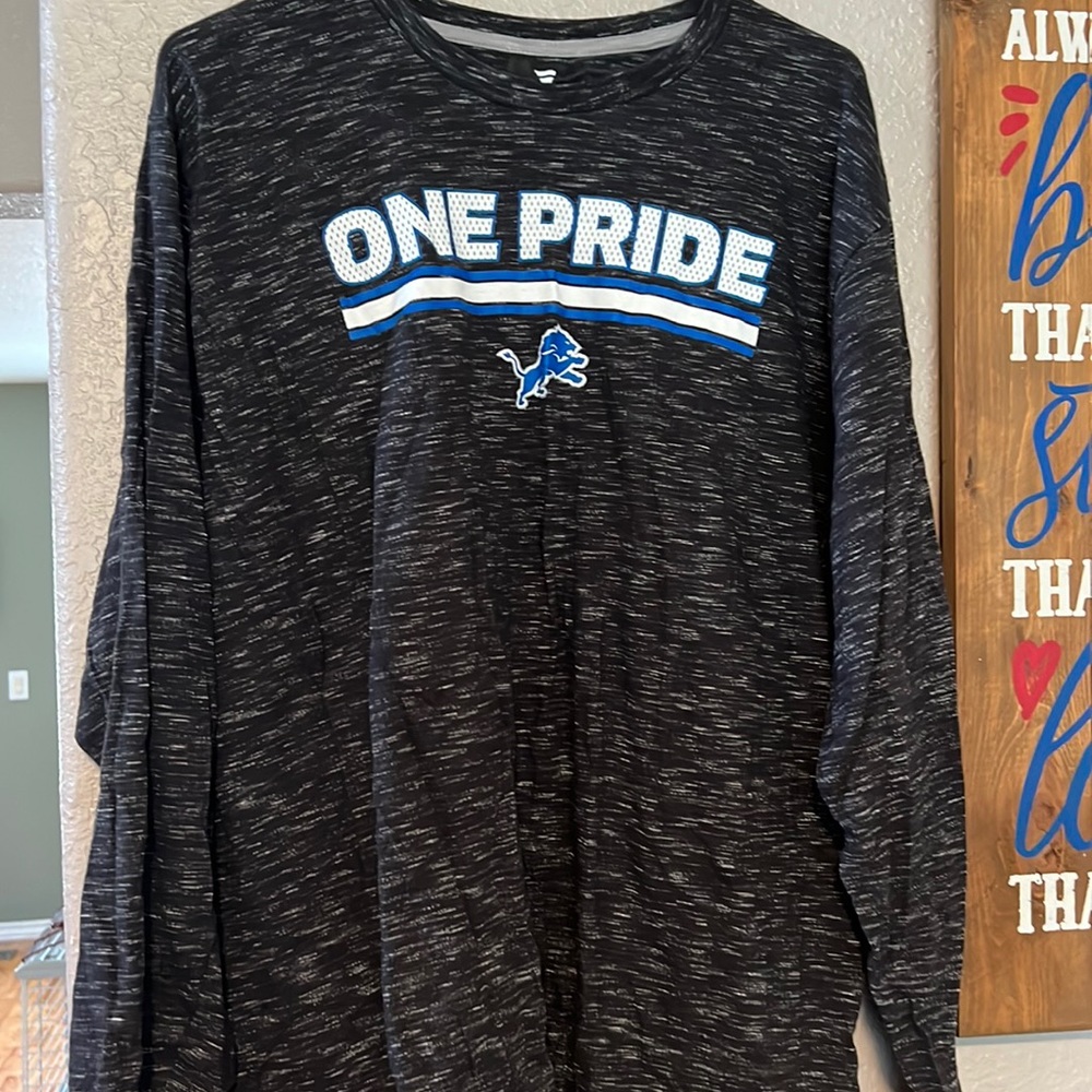 Fanatics Lions Long Sleeve Size 2XL